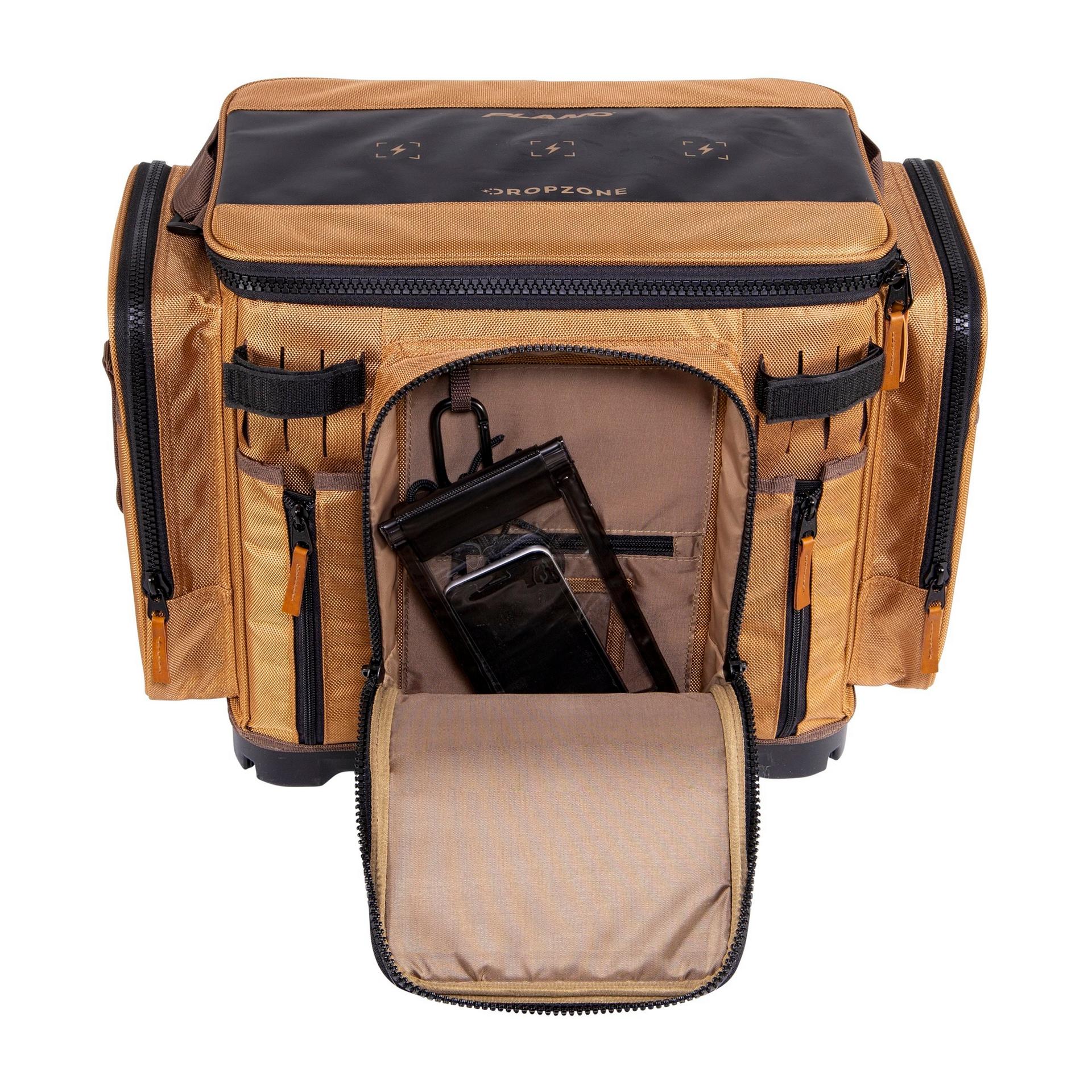 Guide Series Tackle Bag XL 3700 | Plano®